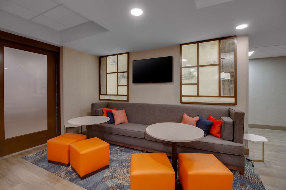 Hampton Inn Birmingham Colonnade 280 - photo 4