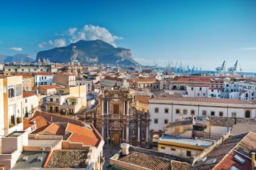 Domus Sant'Anna Apartment — 4-Star Luxury Hotel in Palermo, Italy
