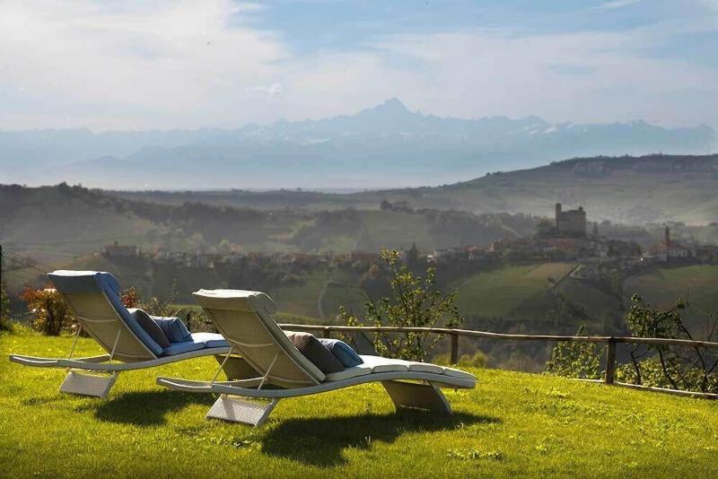 Tenuta Bricchi - carbon neutral hotel in Sinio