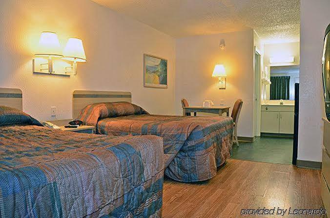 Motel 6 Marietta GA Atlanta Northwest - photo 13