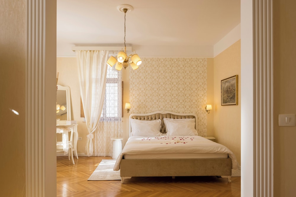 Benecanka Casa Veneziana Piran — 4-Star Luxury Hotel in Piran, Slovenia
