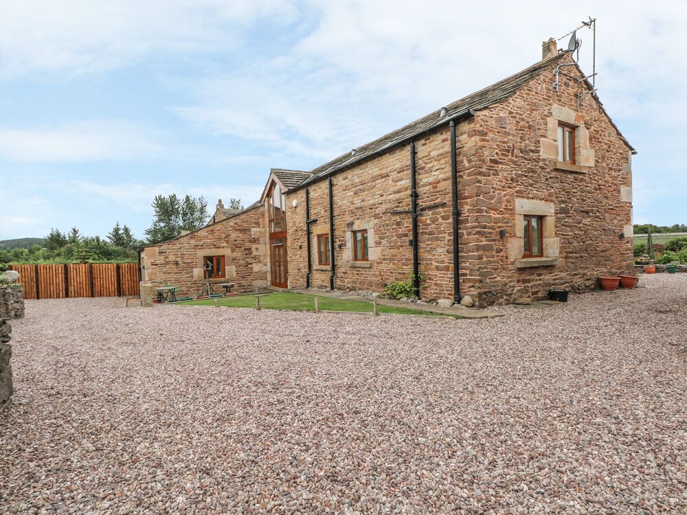 Rose Hips Barn - carbon neutral hotel in Chorley