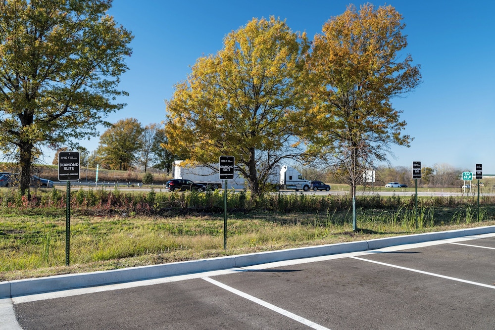 Atwell Suites Kansas City Airport by IHG - photo 35