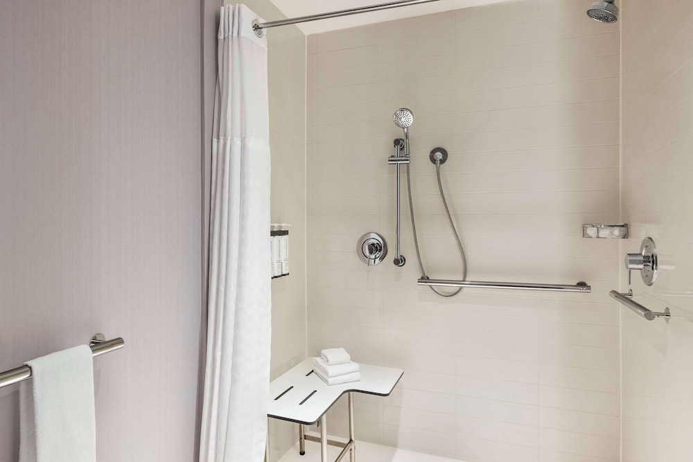 Hyatt Place Columbus Polaris - photo 16