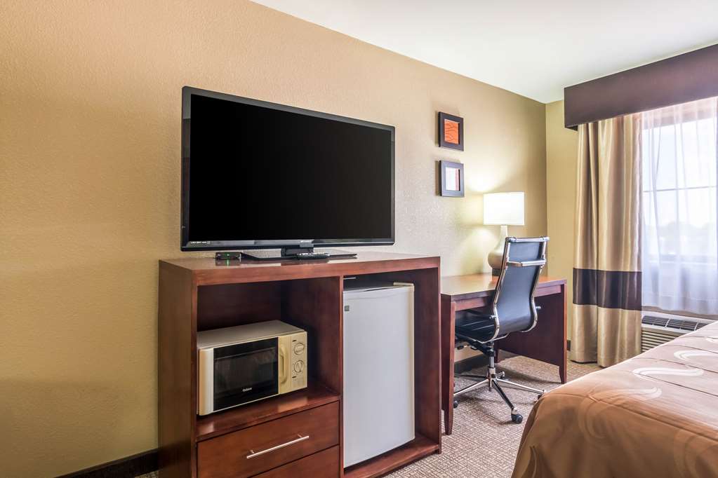 Quality Inn & Suites Salem near I 57 - photo 24