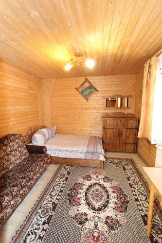 Садиба Svitlana - last minute hotel in Yablunytsya
