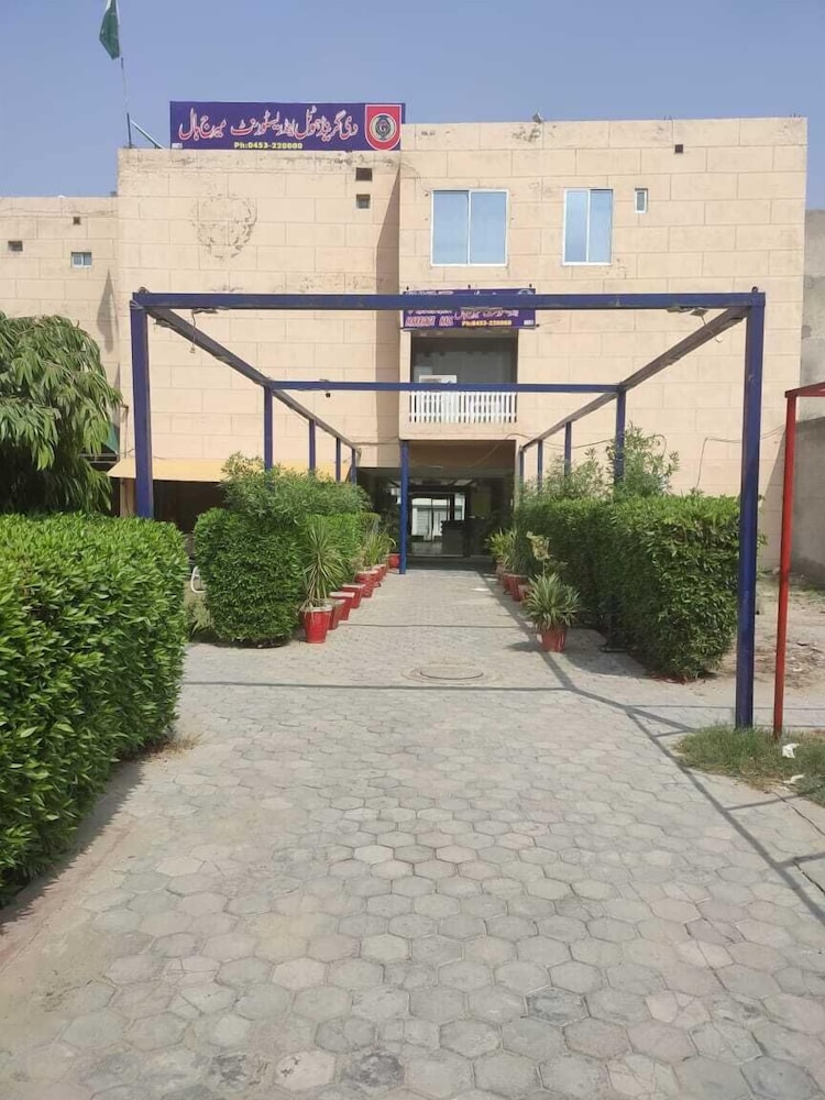 The Grand Hotel & Restaurant in Bhakkar, Pakistan