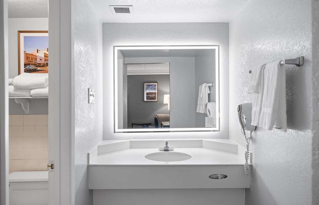 La Quinta Inn by Wyndham Stockton - photo 26