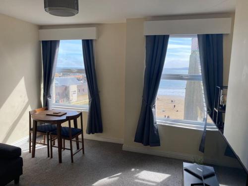 Sunrise View Flat 1 — 4-Star Luxury Hotel in Scarborough, United Kingdom