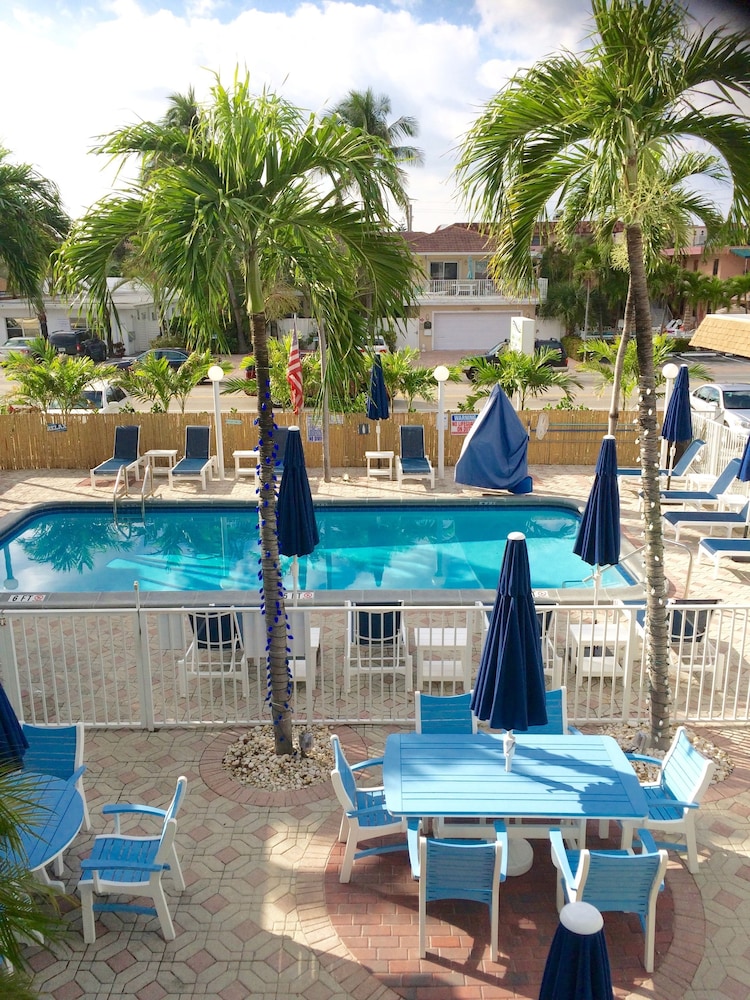 Great Escape Inn - photo 45