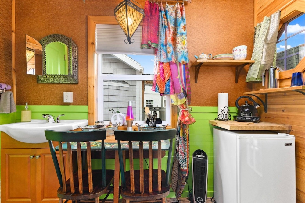 Tiny Digs Hotel of Tiny Houses - photo 30