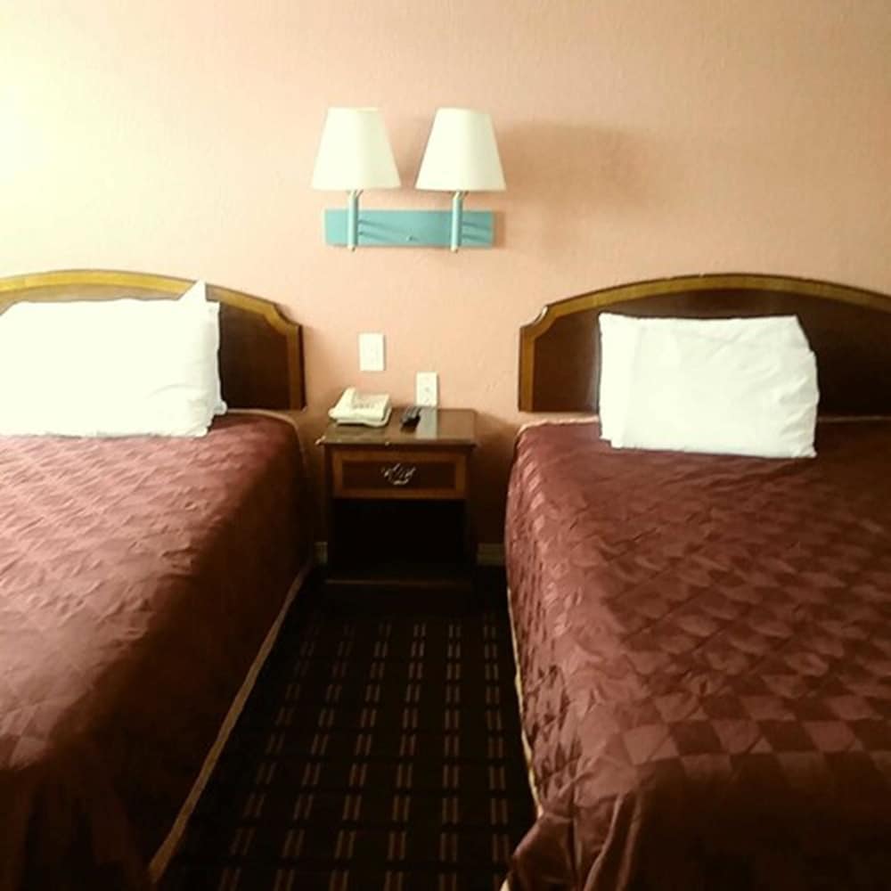 Sealamp Inn - photo 15