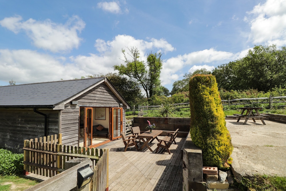 Loose Farm Lodge — 4-Star Luxury Hotel in Battle, United Kingdom