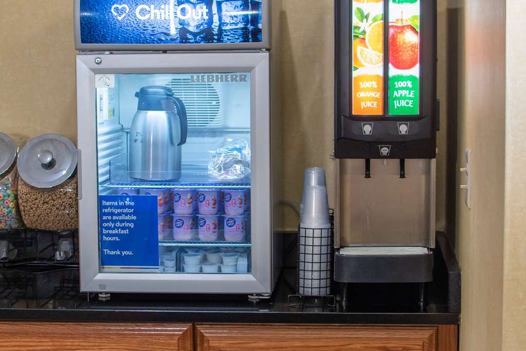 Comfort Inn Sioux City South - photo 43