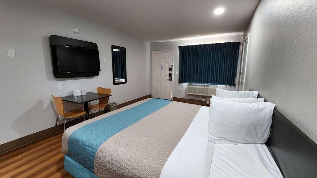 Motel 6 Webster TX Houston Nasa Lake - photo 17