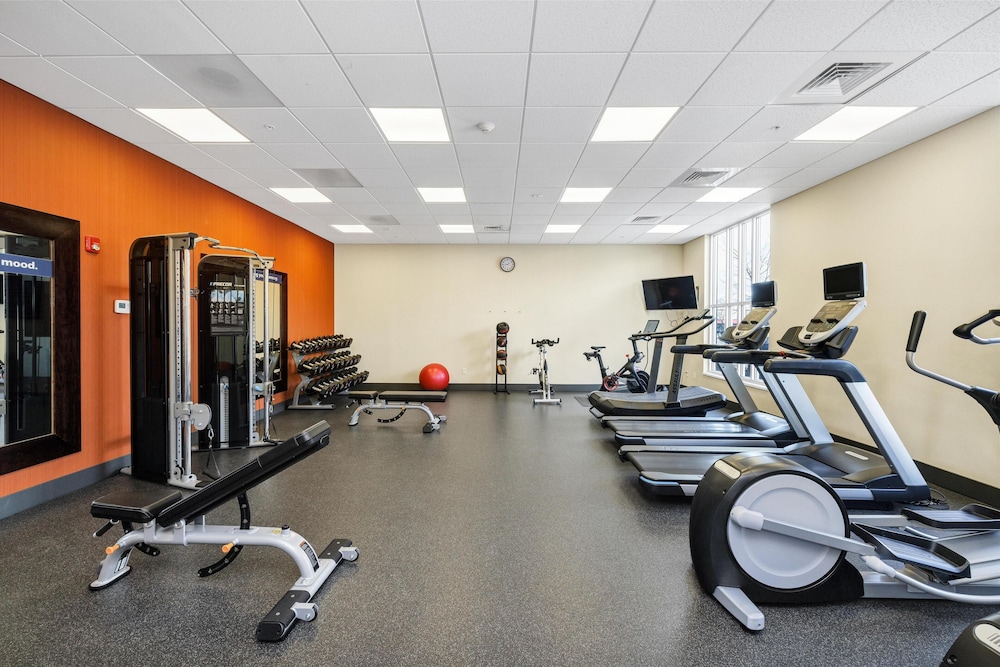 Hampton Inn & Suites Logan - photo 48