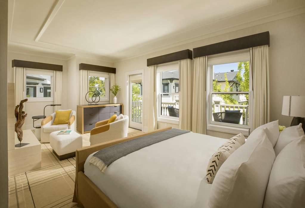 MacArthur Place Hotel & Spa - photo 24