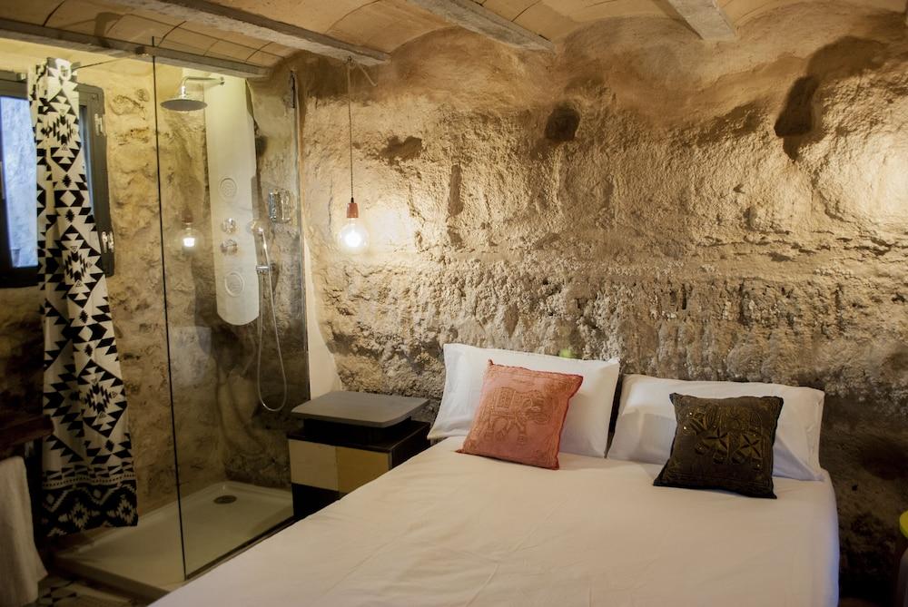 Xuq Lomas de Ruvira — 5-Star Luxury Hotel in Jorquera, Spain