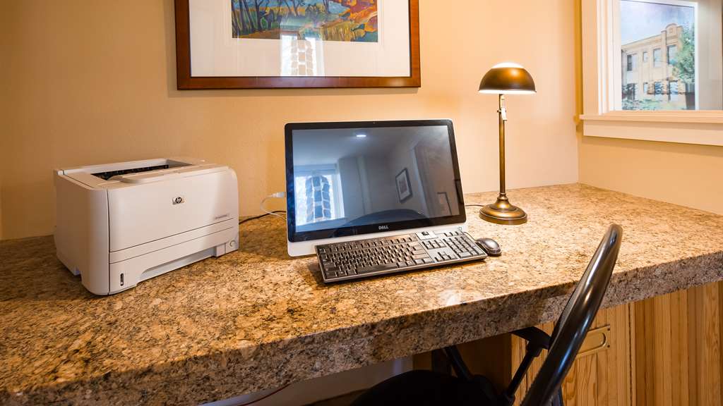 Best Western Plus Plaza Hotel - photo 22