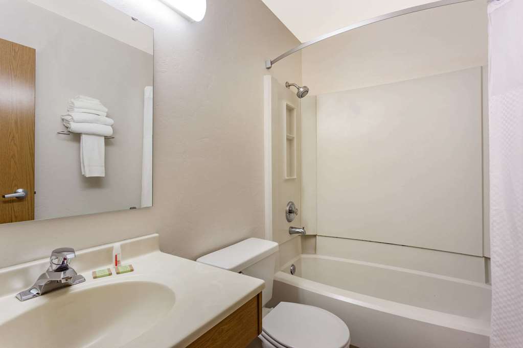 Super 8 by Wyndham Union Gap Yakima Area - photo 10