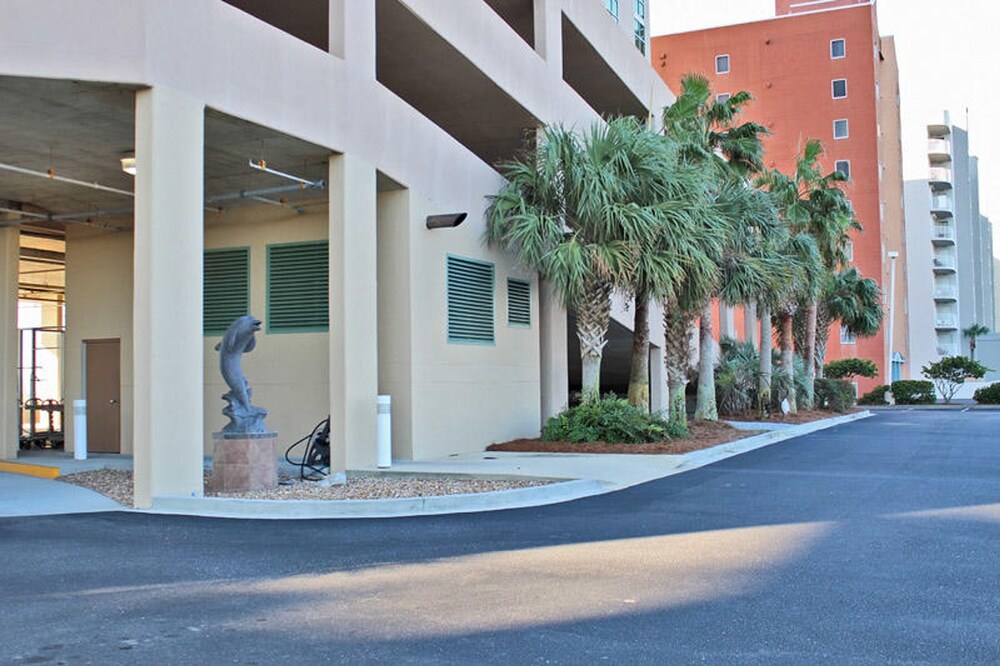 Crystal Shores West 1102 - photo 36
