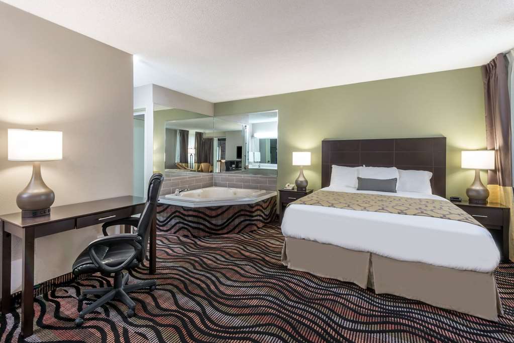Baymont by Wyndham Cambridge - photo 12