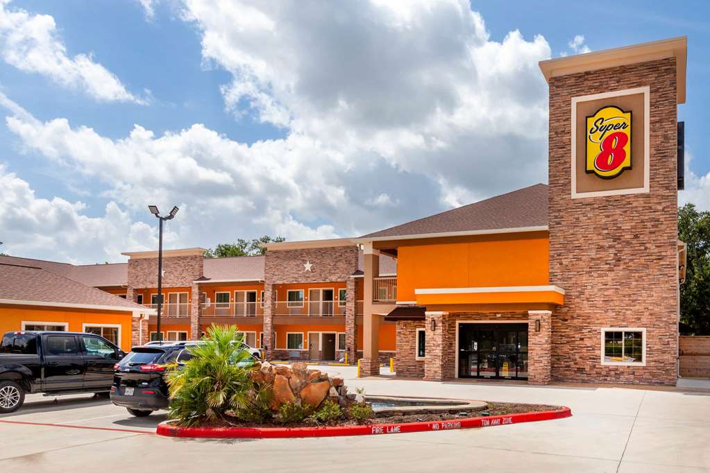 Super 8 by Wyndham Houston Northwest Cypress - photo 5