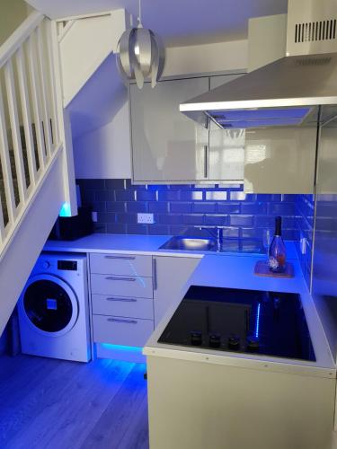 Webb place 2 bedroom apartment — 4-Star Luxury Hotel in Croydon, United Kingdom