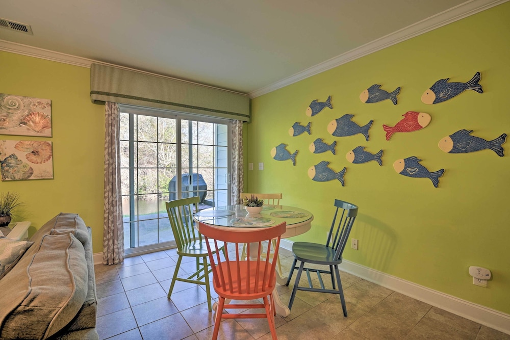 Game Room: Surfside Beach Resort Hideaway - photo 17