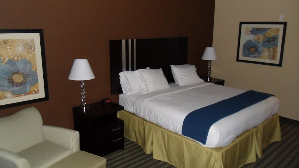 Holiday Inn Express Columbia an IHG Hotel - photo 4