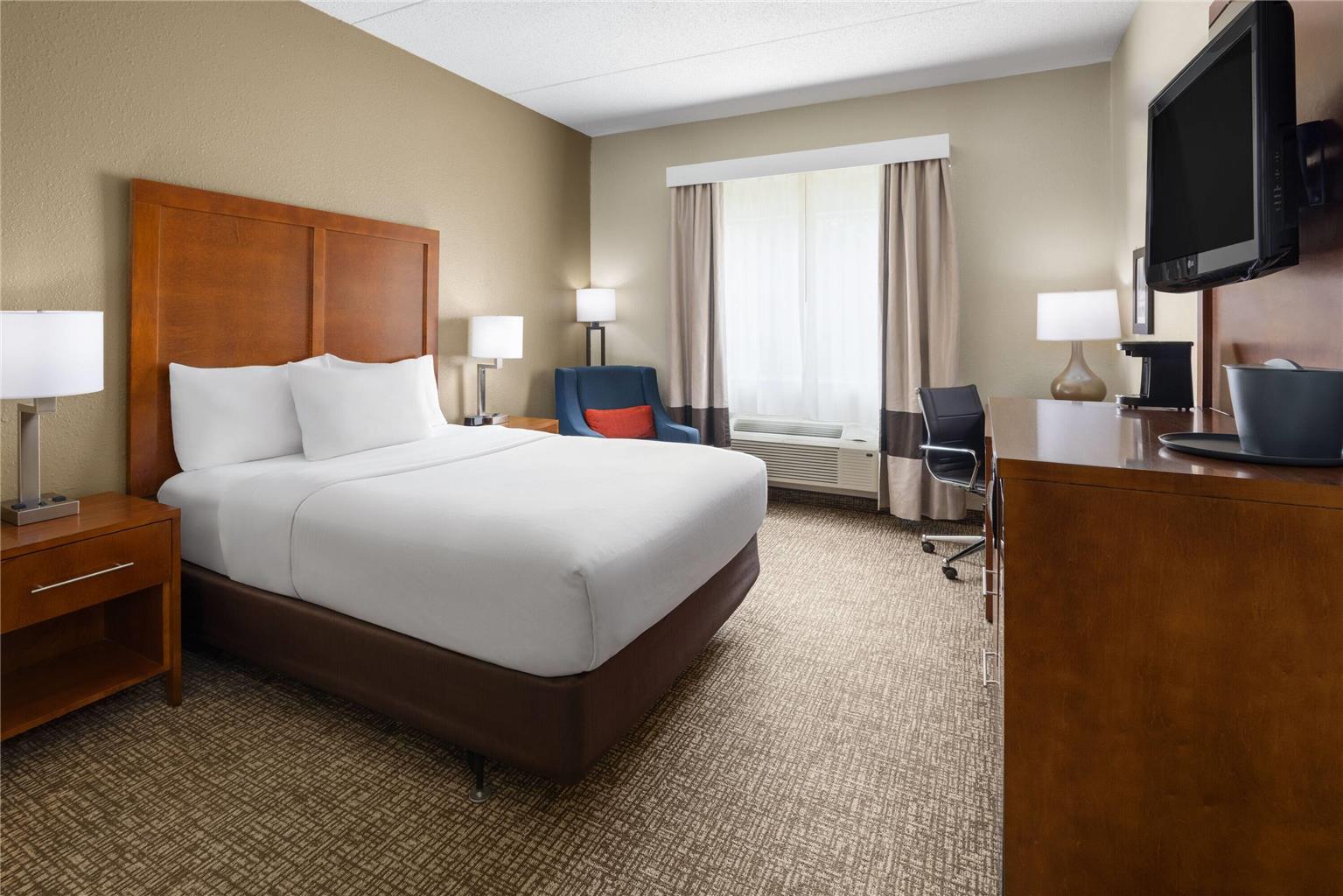 Wingate by Wyndham Pittsburgh New Stanton - photo 23