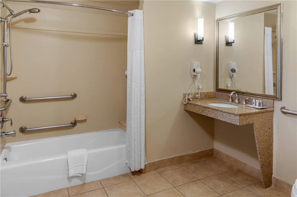 Comfort Suites Barstow near I 15 - photo 14