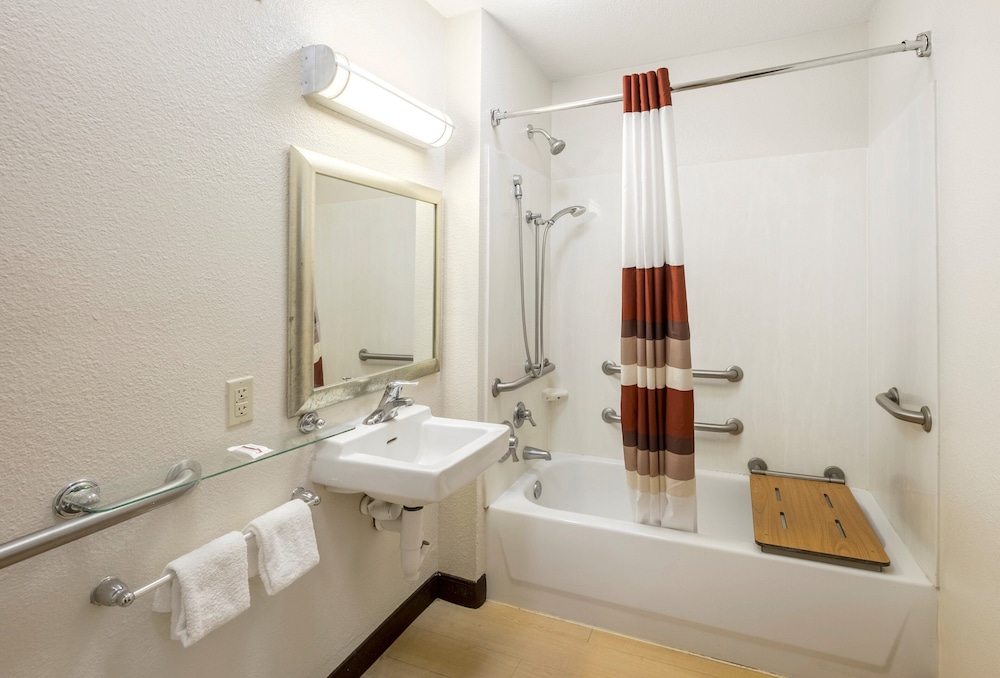 Red Roof Inn Jacksonville Orange Park - photo 23