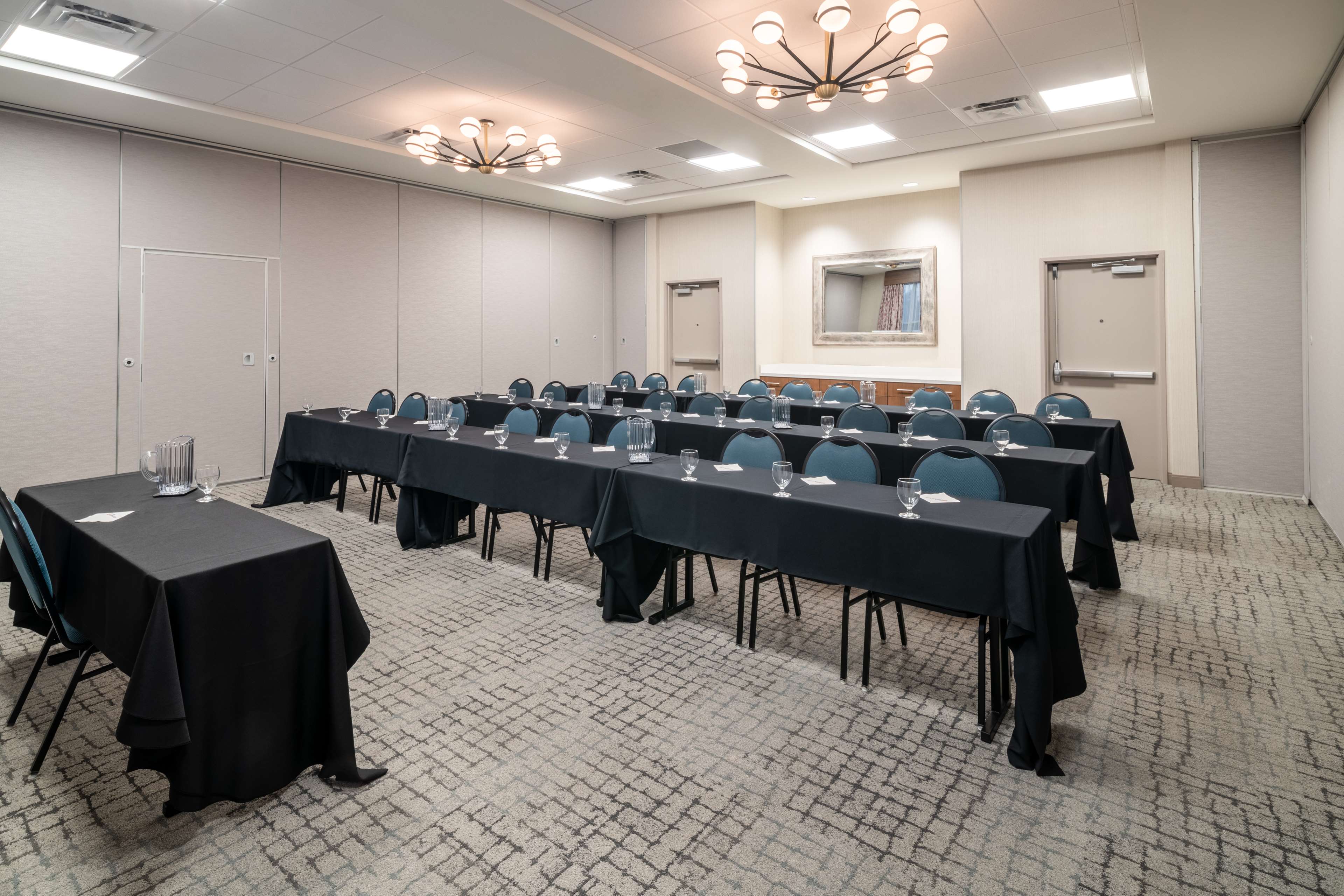 Hilton Garden Inn Brunswick - photo 9