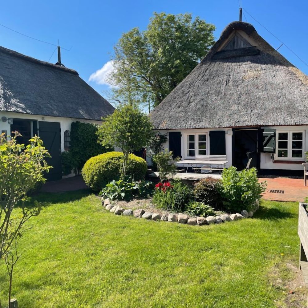 Friesenkate Am Seedeich — Norddeich