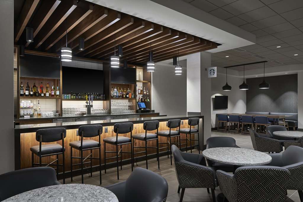 Hyatt Place Wilmington Riverfront - photo 21
