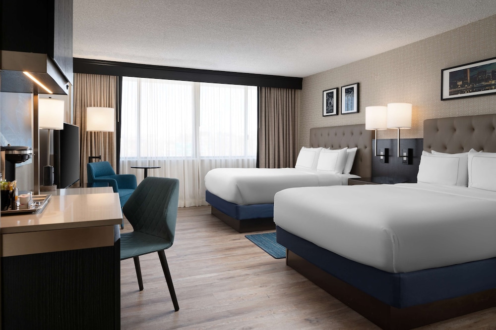DoubleTree By Hilton Baltimore North Pikesville - photo 16