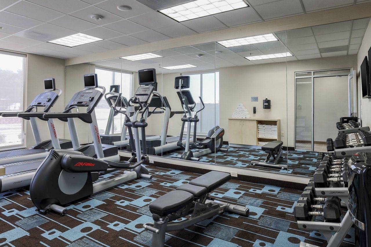 Fairfield Inn & Suites by Marriott Snyder - photo 4