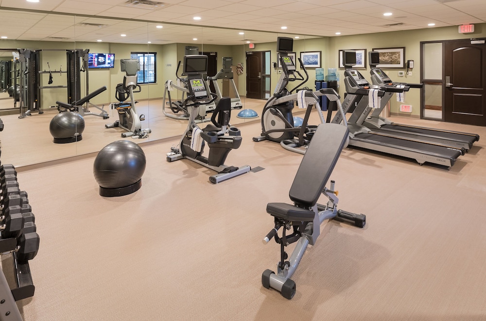 Staybridge Suites Omaha West by IHG - photo 18