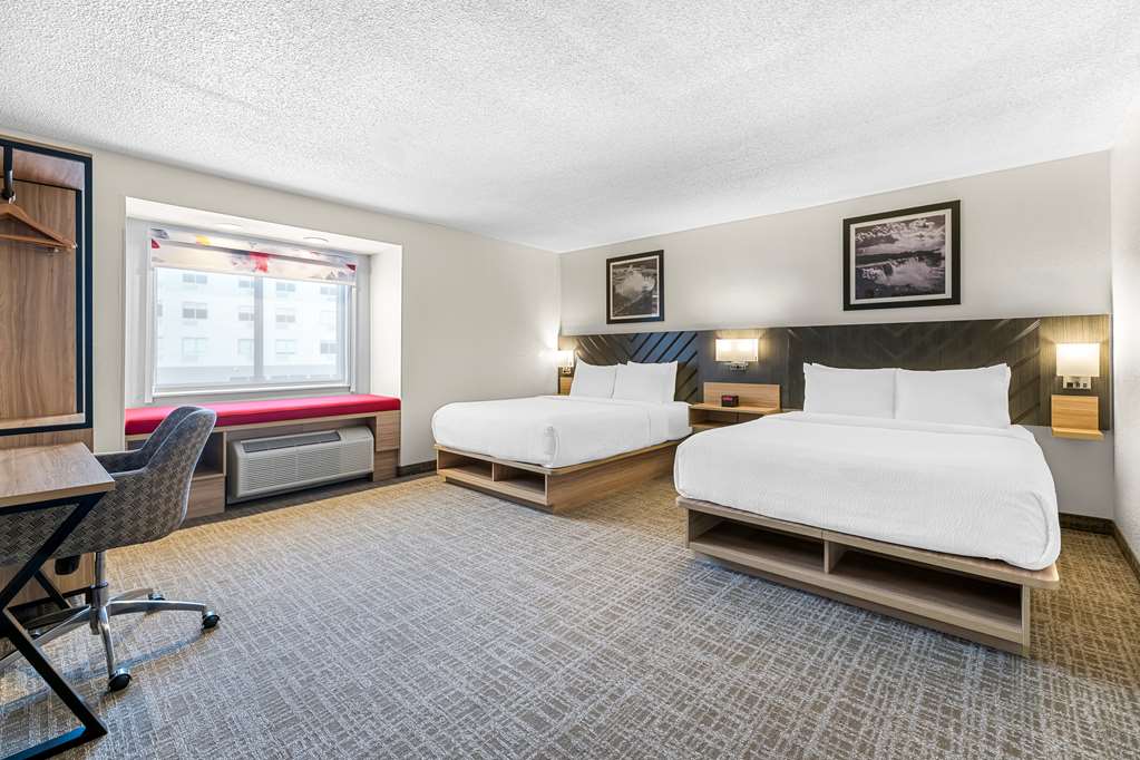 Best Western Buffalo Inn Suites - photo 13