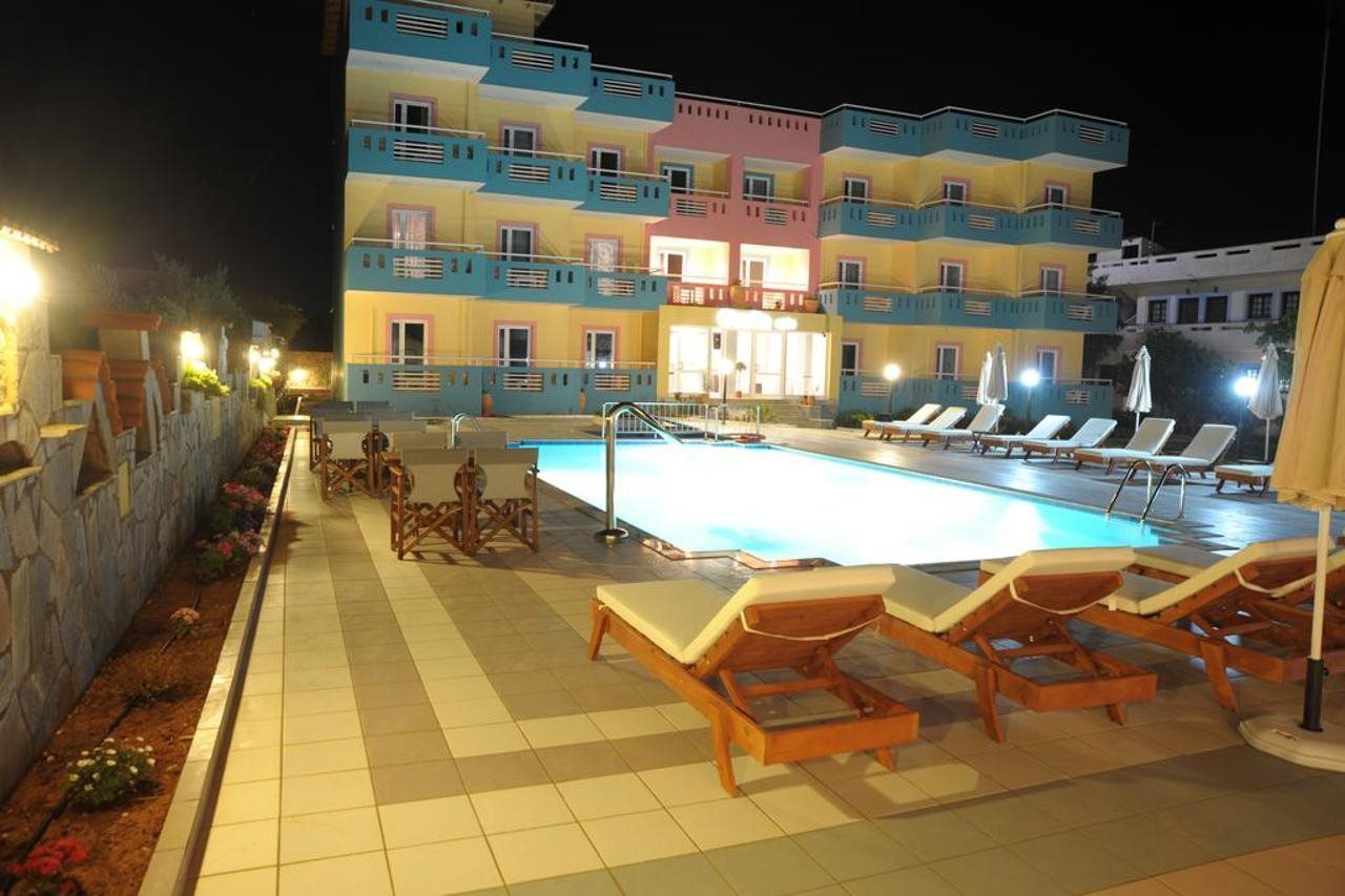 Evalia Apartments — 4-Star Luxury Hotel in Hersonissos, Greece