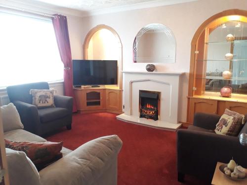 Hilltop House — 4-Star Luxury Hotel in Airdrie, United Kingdom
