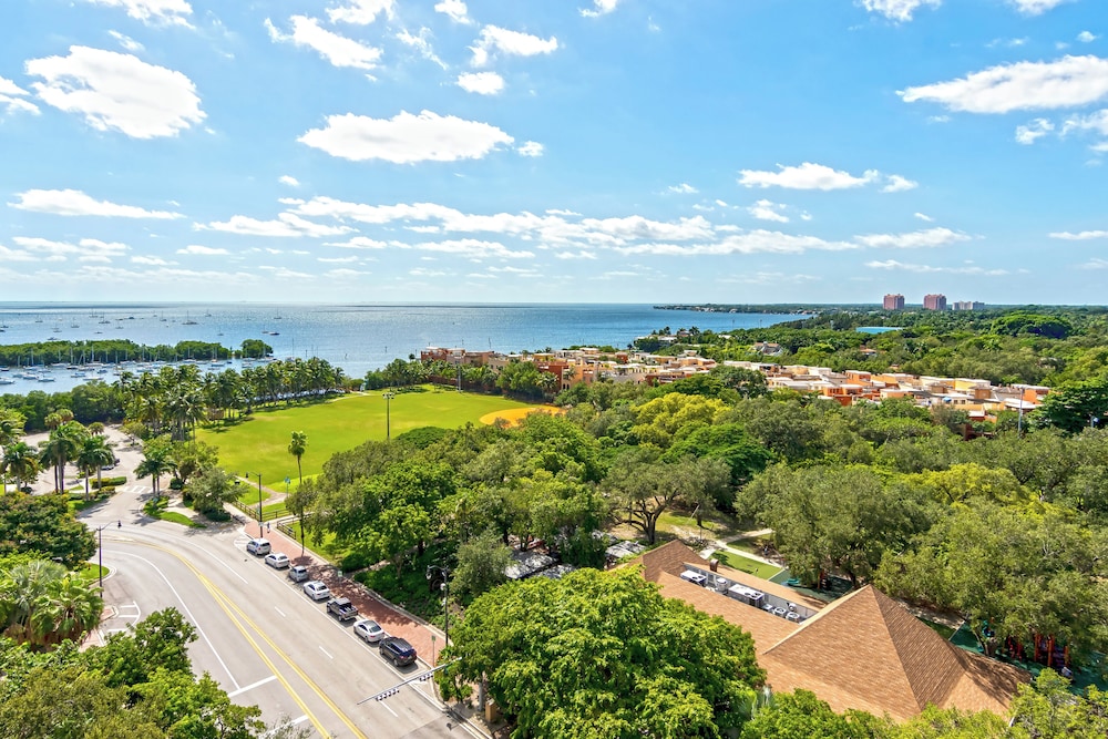 Private Residences at Sonesta Coconut Grove - photo 32