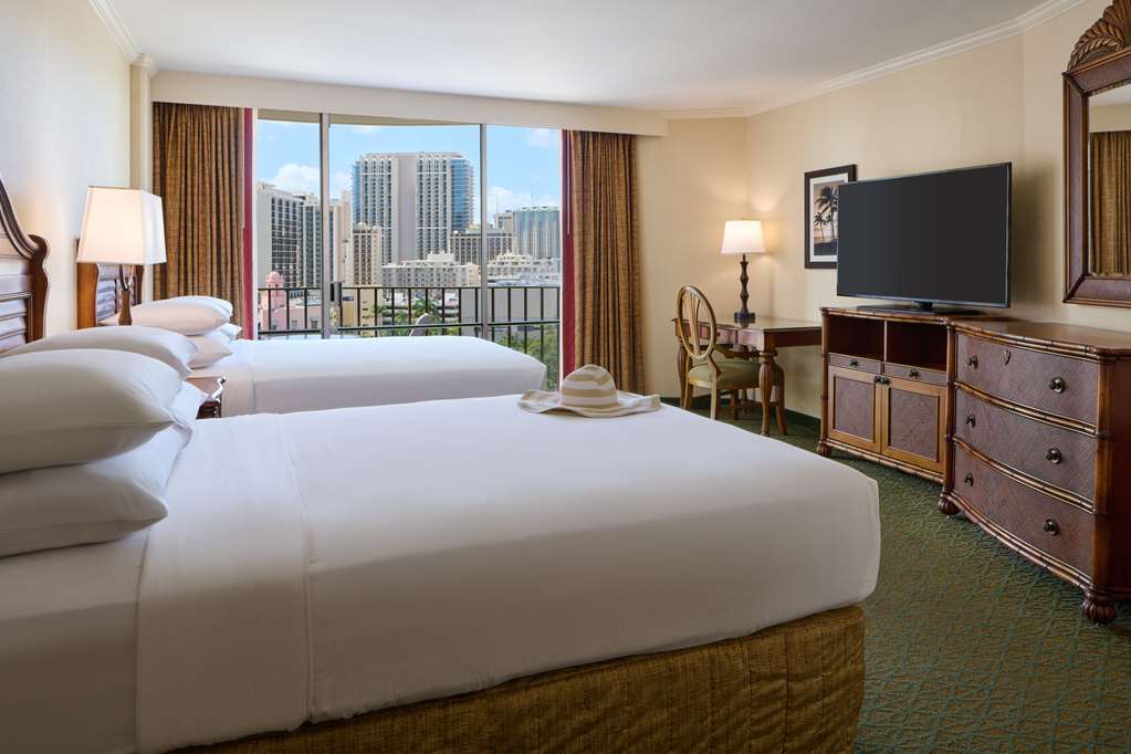 Outrigger Waikiki Beach Resort - photo 53