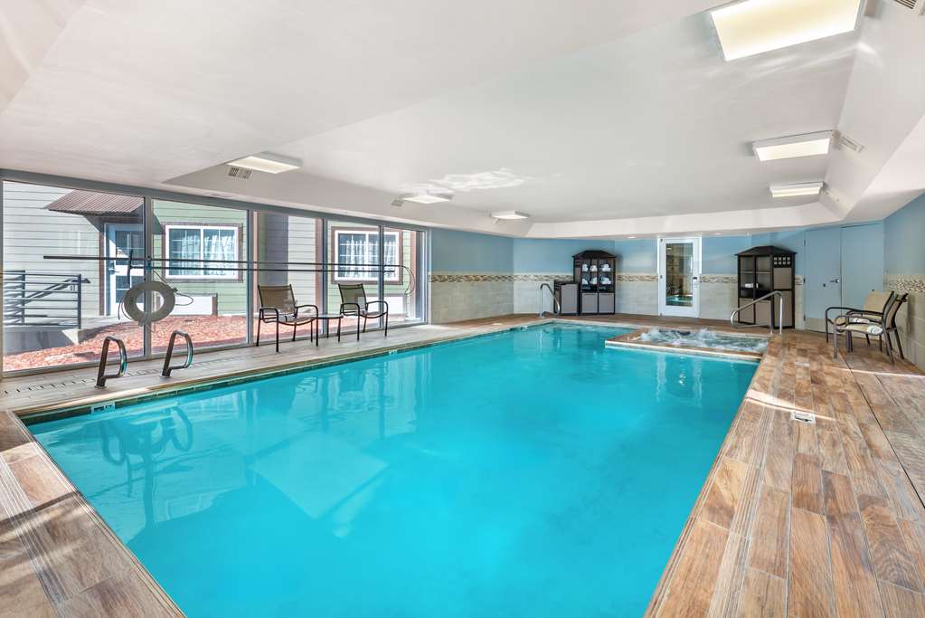 Best Western Plus Peak Vista Inn & Suites - photo 56