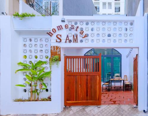 Sam Homestay Nguyên Căn Nấu Nướng Tự Do — 4-Star Luxury Hotel in Vung Tau, Vietnam