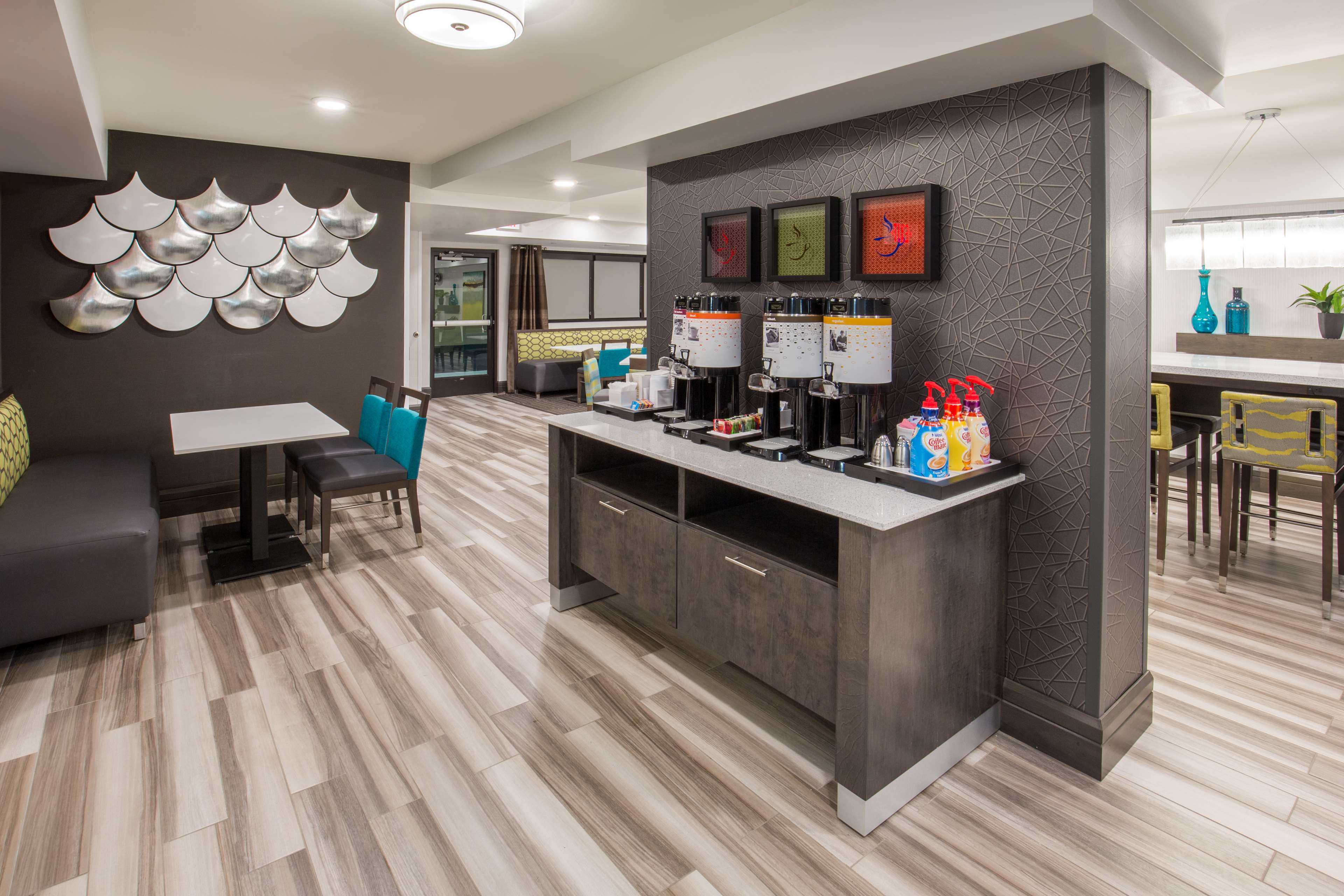 Hampton Inn Monterey - photo 9