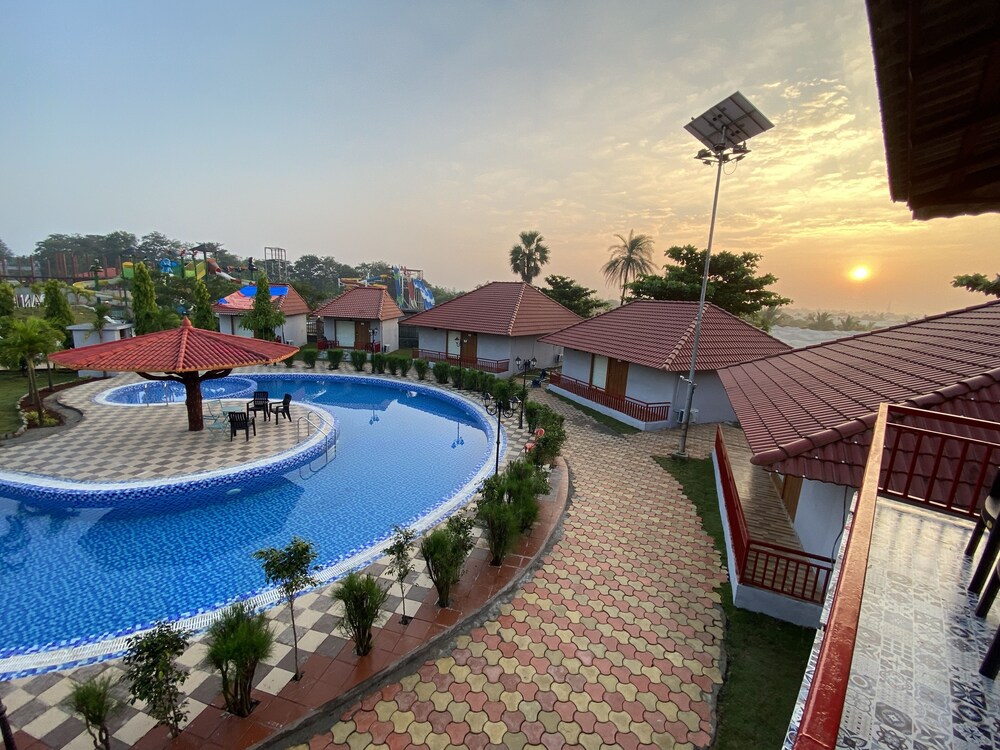 DAN Resorts & Weddings — hotel in Dahanu