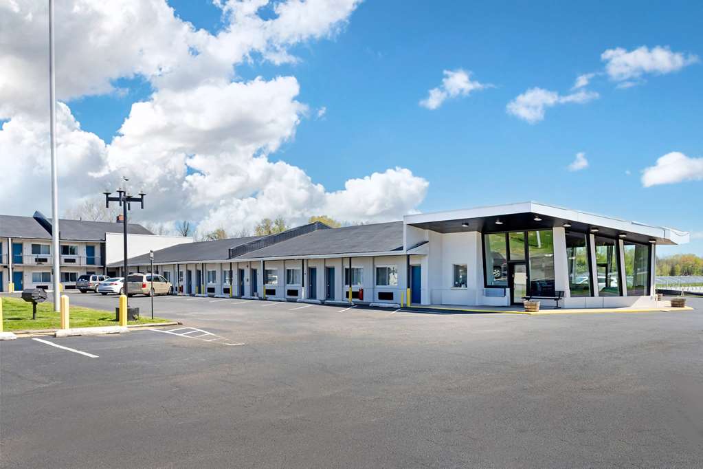 Days Inn by Wyndham Wrightstown McGuire AFB Bordentown - photo 3