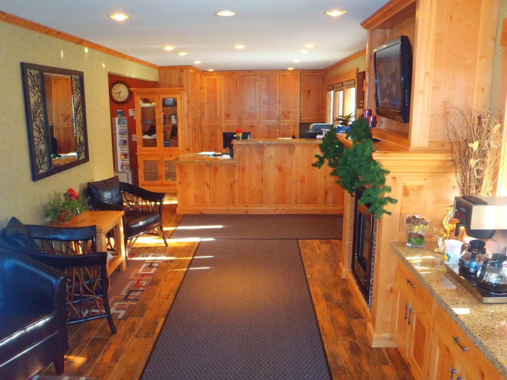 The Americana Village - photo 2